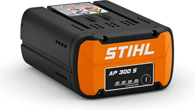 Bateria STIHL AP 300 S vendida pela Sartori Máquinas em Uruguaiana